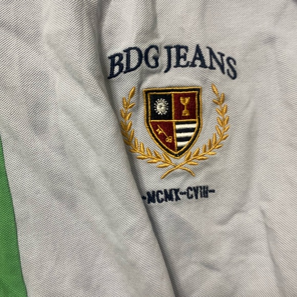 🤍3/35 BDG urban outfitters collared colourblock shirt - Picture 2 of 3